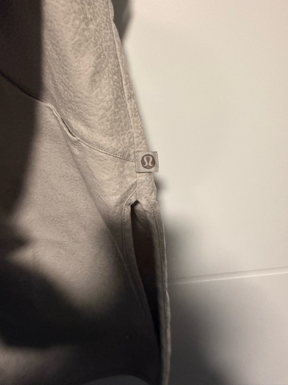 Lululemon Lab Jacquard Relaxed Fit Shirt - Picture 6 of 8